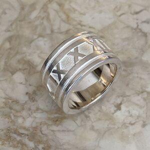 Tiffany Atlas Ring 925 Sterling Silver 10mm Wide - As New